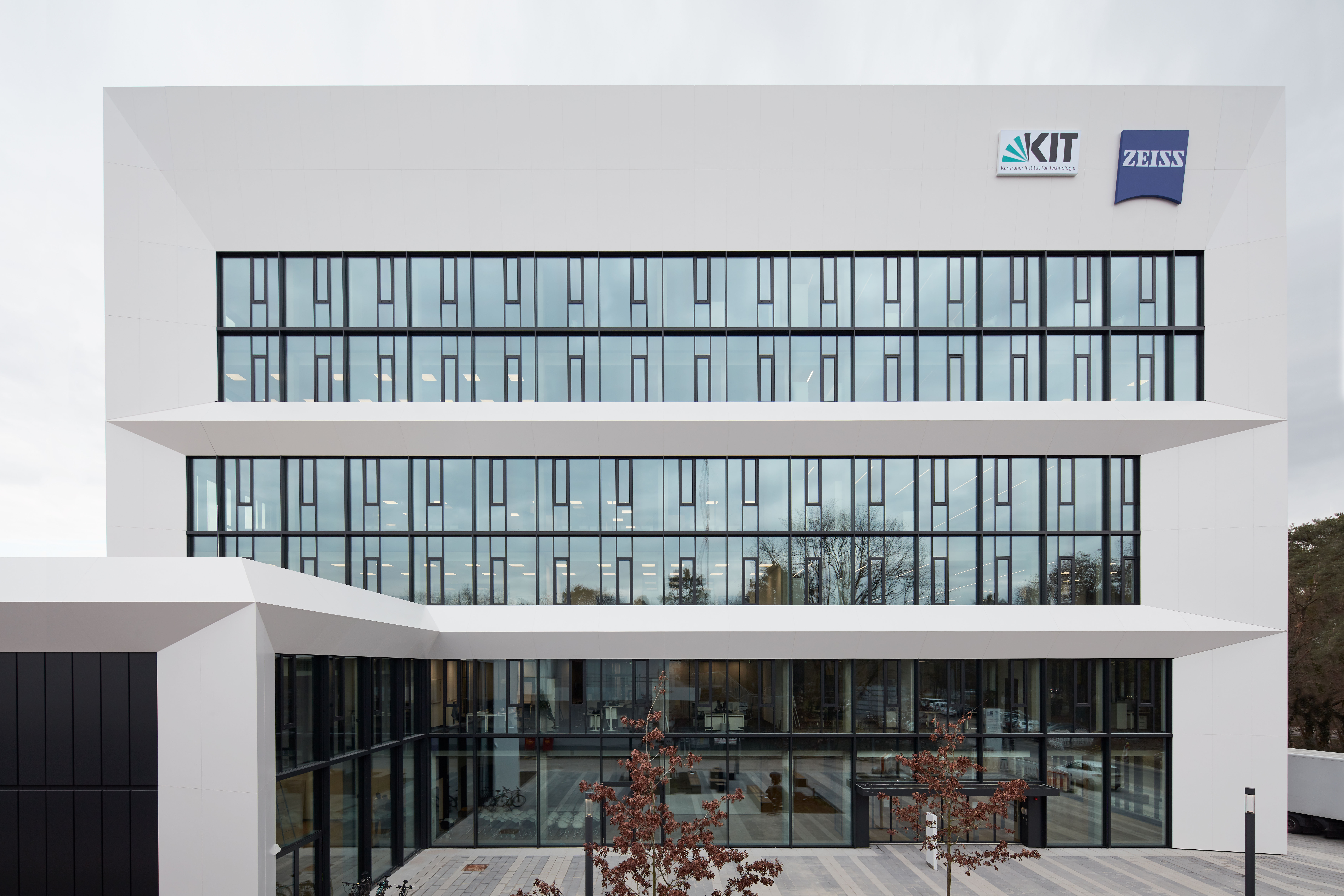 Innovation Hub @ KIT Zeiss fuer Nething Architekten – Neu-Ulm Innovation Hub KIT, Aussenansicht