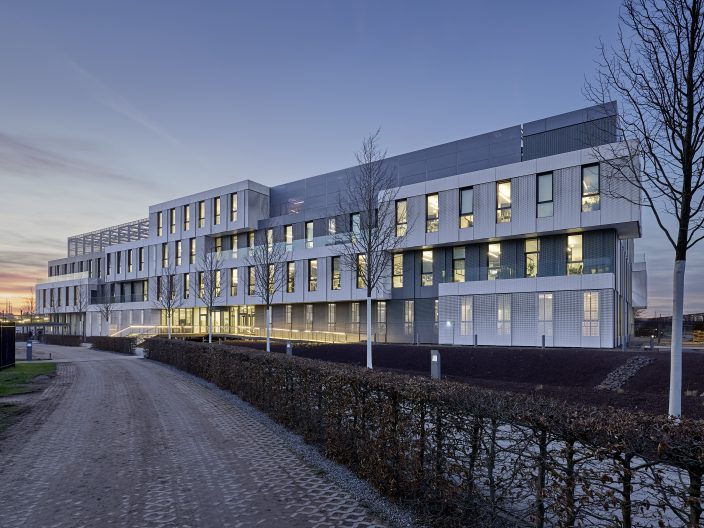 B69_ZB622-09_PB SAP Neubau WDF 53, Aussenansicht