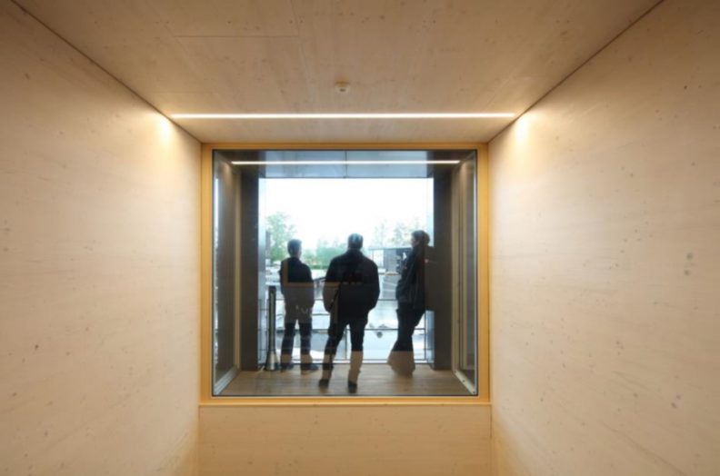 B20_Bild 03 Holzbau Zukunftwerkstatt, Innenansicht