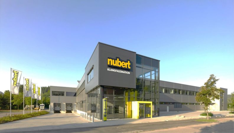 B62_Bild 01 Vertriebszentrum Nubert, Aussenansicht