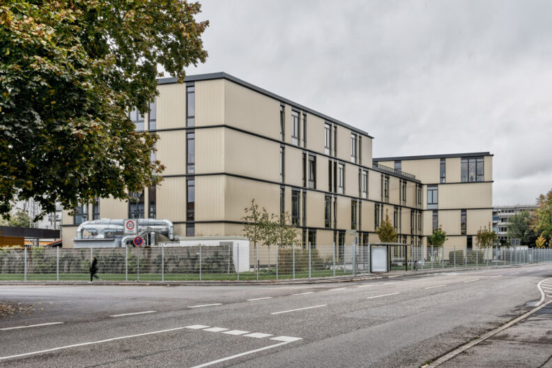 Au&szlig;enperspektive von AUSBILDUNGS- UND TRAININGSZENTRUM ENBW AG, ESSLINGEN