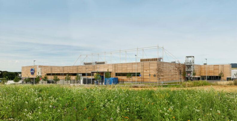 Au&szlig;enperspektive des Neubau des Produktionsstandorts f&uuml;r BRITA in Bad Camberg
