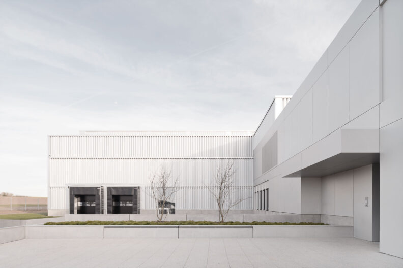 Perspektive Hof Produktionshalle Trautwein Pr&auml;zisionsdrehteile GmbH
