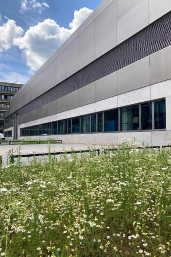 Au&szlig;enperspektive Werkzeugmaschinenlabor WZL RWTH Aachen