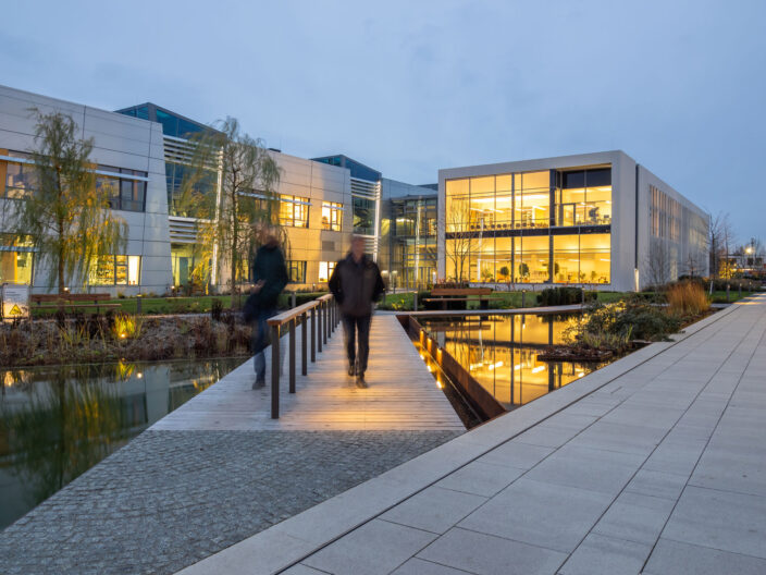 Perspektive Eingang und Verwaltungsgeb&auml;ude Sartorius Campus